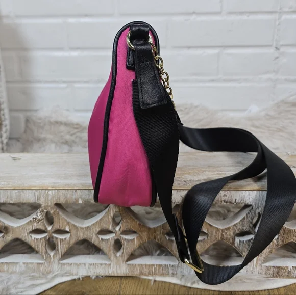 Juicy Couture Hot Pink Chain Detail Shoulder Crossbody Mini Bag - Picture 2 of 11